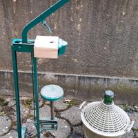 tappatrice e piccola botticella