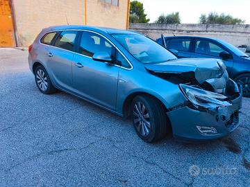 Astra j  sport tourer 