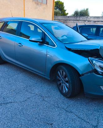 Astra j  sport tourer 