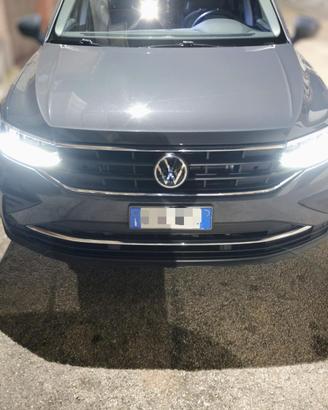 VW Tiguan 2.0 TDI 122cv Life 2021 - Restyling