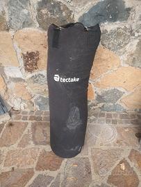 Sacco boxe MAI USATO con gancio.