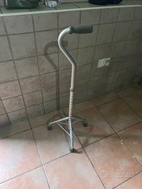Tre piedi