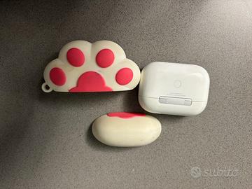 Apple AirPods Pro cuffie wireless custodia