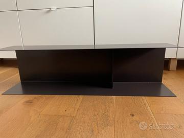 Mensola in metallo nero