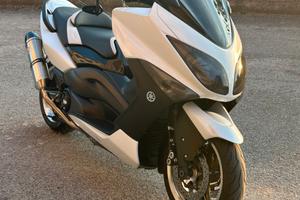 Yamaha Tmax 500