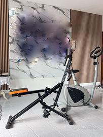 Cyclette e panca palestra