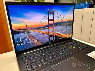 Asus VivoBook 15” Oled