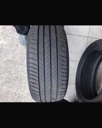 Gomme auto bridgestone 245/45 r17