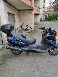 Suzuki Burgman 650