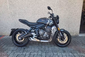 Triumph Trident 660