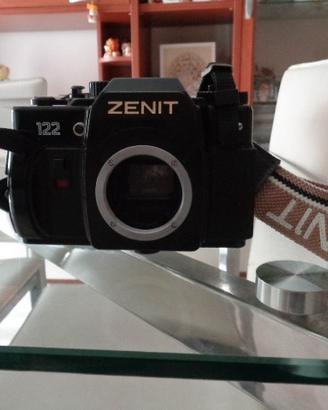Zenit 122-Corpo Macchina