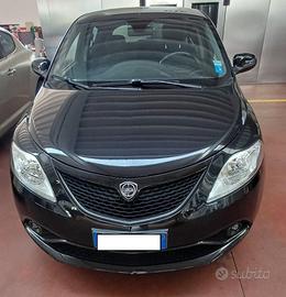 LANCIA Ypsilon 1.2 69 CV 5 porte GPL Ecochic