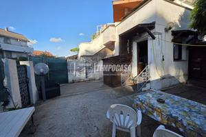 Bilocale con giardino