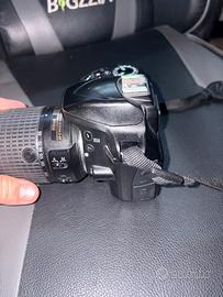 NIKON d3300 con obiettivo nikkor 55 200mm vr II