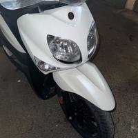 Yamaha Xenter 125