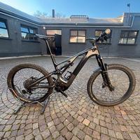 E-BIKE SPECIALIZED LEVO EXPERT CARBON