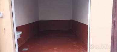 Garage in via principe di piemonte 33