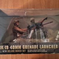 ACTION FIGURES  MILITARY MC. FARLANE