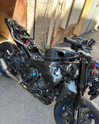 Telaio mt10 / R1 2023