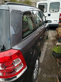 OPEL Zafira 2ª serie - 2009