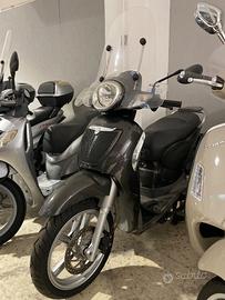 Aprilia Scarabeo 200 (2009)