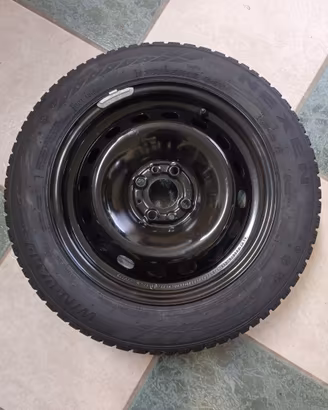 4 gomme con cerchi Fiat Panda  175/65 R15