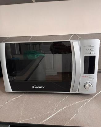Microonde Candy AG720CSZ