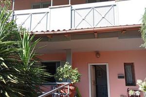 Villa di 233 m² con più di 5 locali a Follonica