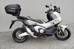 HONDA X-ADV 750