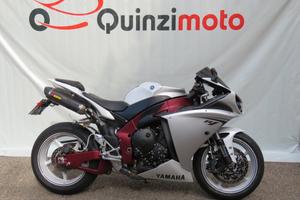Yamaha YZF R1
