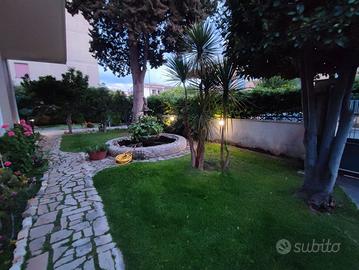 16--31 LUGLIO per INTERO in CENTRO 50mt dal MARE