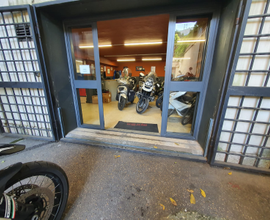 Officina di riparazione moto è scooter