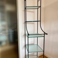 Mobiletto camera-bagno in ferro battuto e vetro