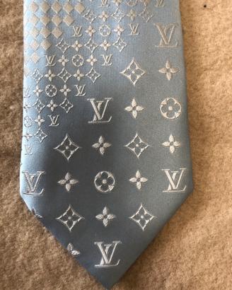 CRAVATTA LOUIS VUITTON ORIGINALE E MAI USATA