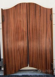 Porta saloon oscillanti.