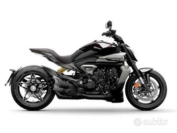 Ducati Diavel X V4 BLACK LAVA 2026