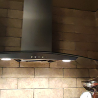 Cappa a muro cucina Elica