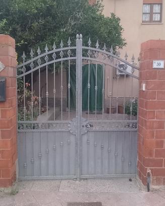 Casa indipendente su due livelli
