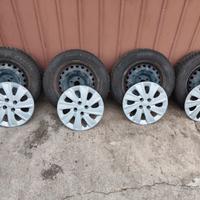 gomme 185 65 15 4 stagioni 