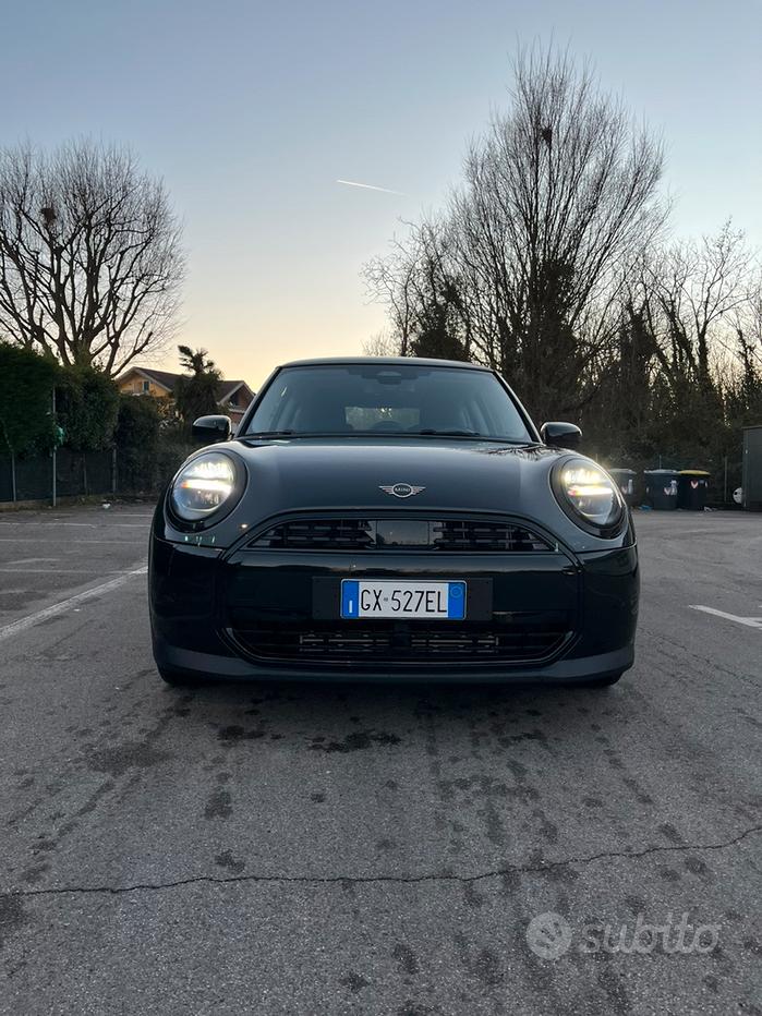 MINI Mini 5ª serie (F66)