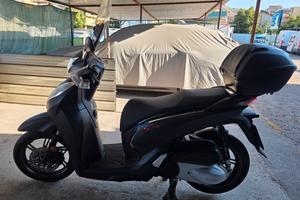 Honda sh 300 sport abs