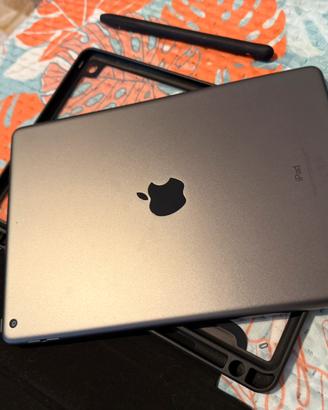 iPad 10,2" Wi-Fi 64GB - Grigio siderale + penna