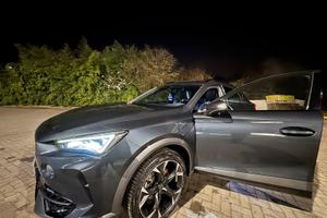 Cupra Formentor hybrid