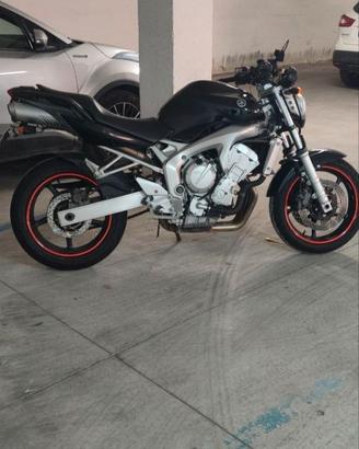 Yamaha FZ6 600