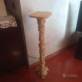 scultura / colonna in aviolina