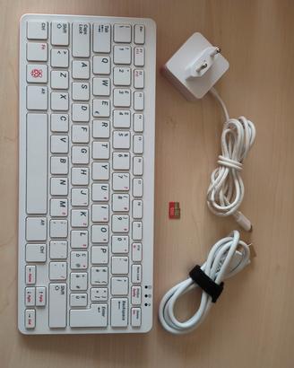 Kit Raspberry Pi 400+MicroSD 64gb alte prestazioni