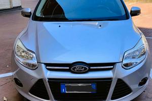 Ford Focus 1.6 TDCi 95cv solo 145650 km