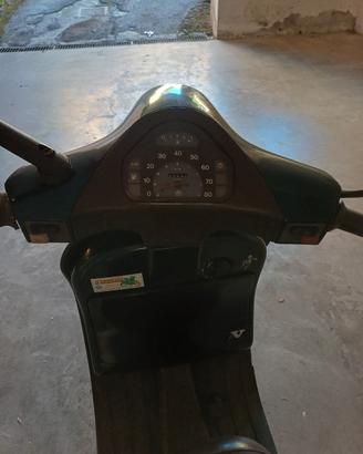 vespa v