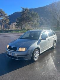 Skoda Fabia LEGGI SOTTO