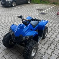 mini quad perfettamente funzionante no cinese!